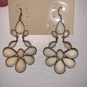White Crystal Dangle Earrings NWT